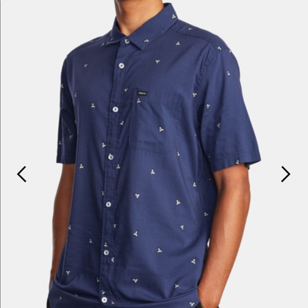 RVCA button up shirt. Large